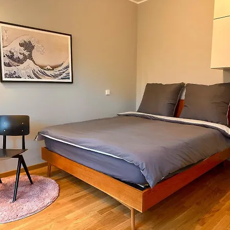 Bluestar Am Storkower Inkl Badesteg Und Gartensauna アパート