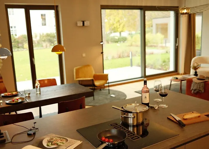 Bluestar Am Storkower Inkl Badesteg Und Gartensauna アパート