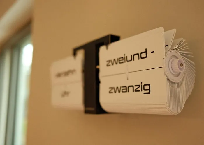 Bluestar Am Storkower Inkl Badesteg Und Gartensauna アパート